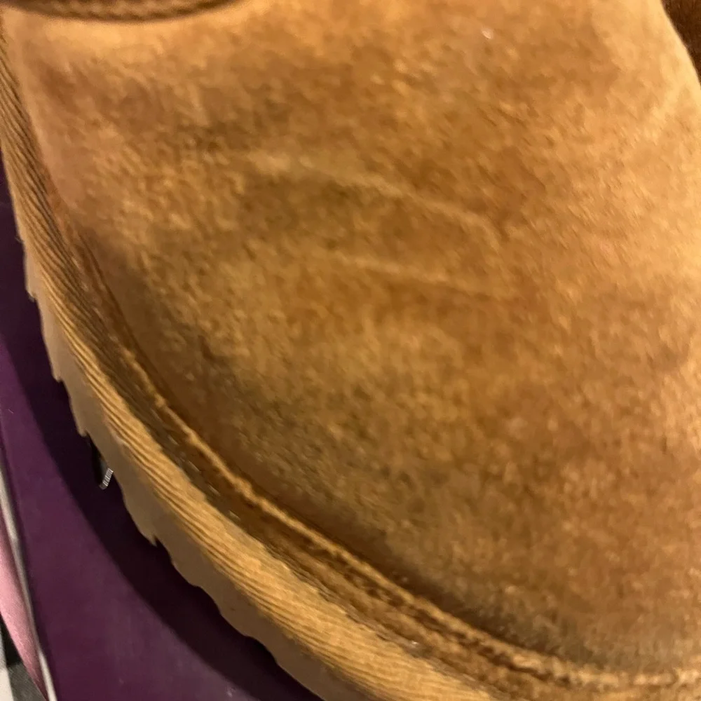 UGG Classic Tan Suede Boots - Picture 5 of 14